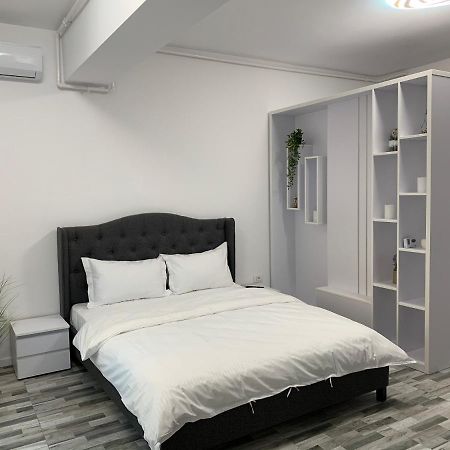 Апарт отель Apartament Alexandra Мамая Экстерьер фото